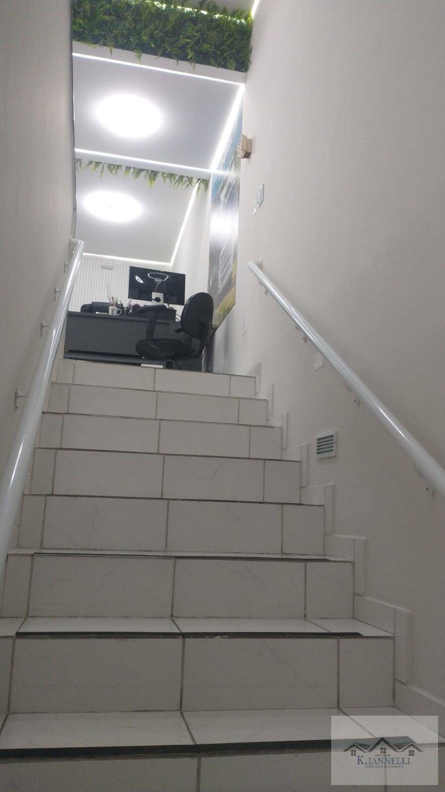 Depósito-Galpão-Armazém à venda, 250m² - Foto 10