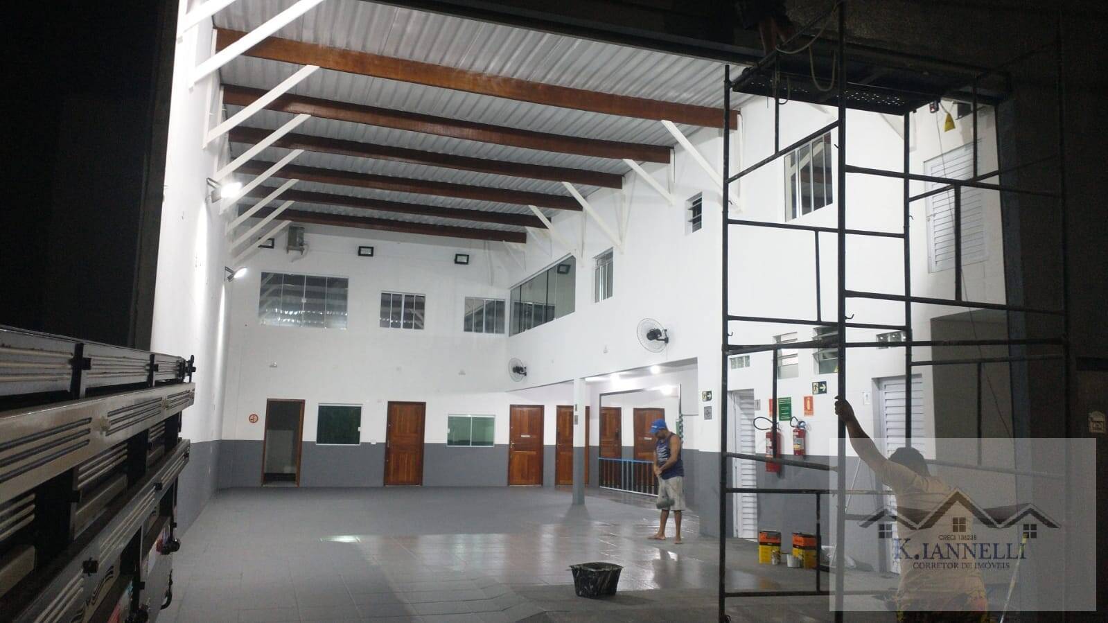 Depósito-Galpão-Armazém à venda, 250m² - Foto 7
