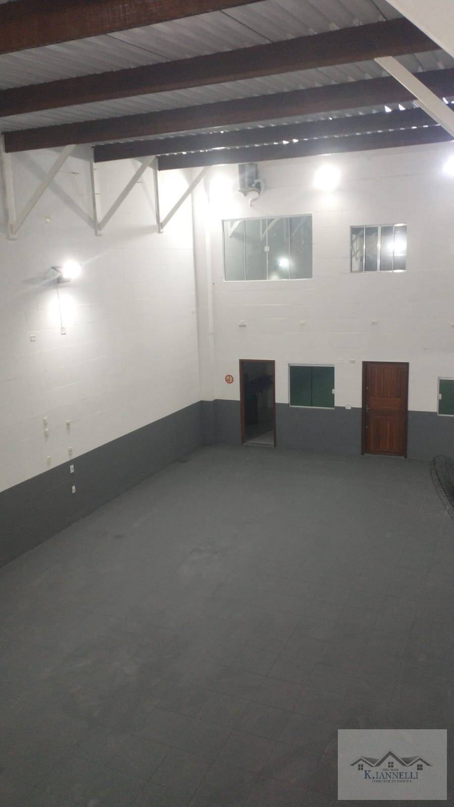 Depósito-Galpão-Armazém à venda, 250m² - Foto 16