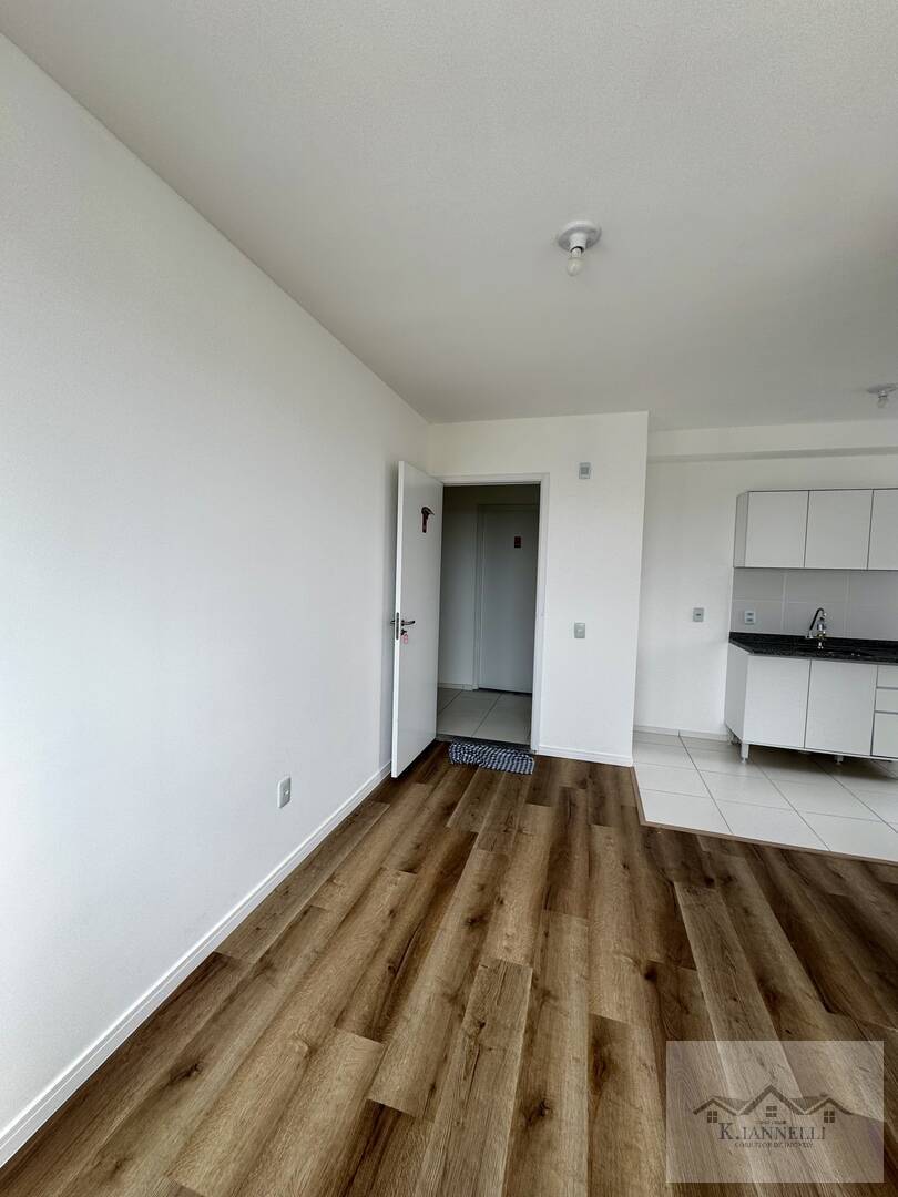 Apartamento para alugar com 2 quartos, 42m² - Foto 8