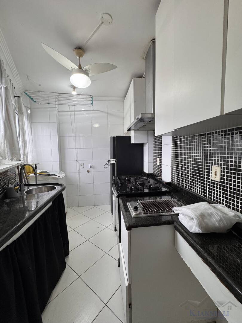 Apartamento para alugar com 2 quartos, 60m² - Foto 7