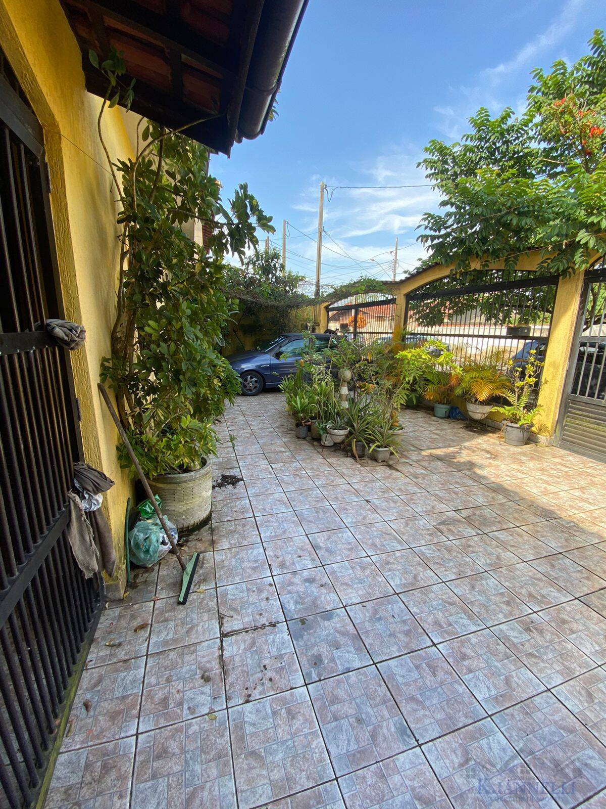 Casa, 3 quartos, 196 m² - Foto 2