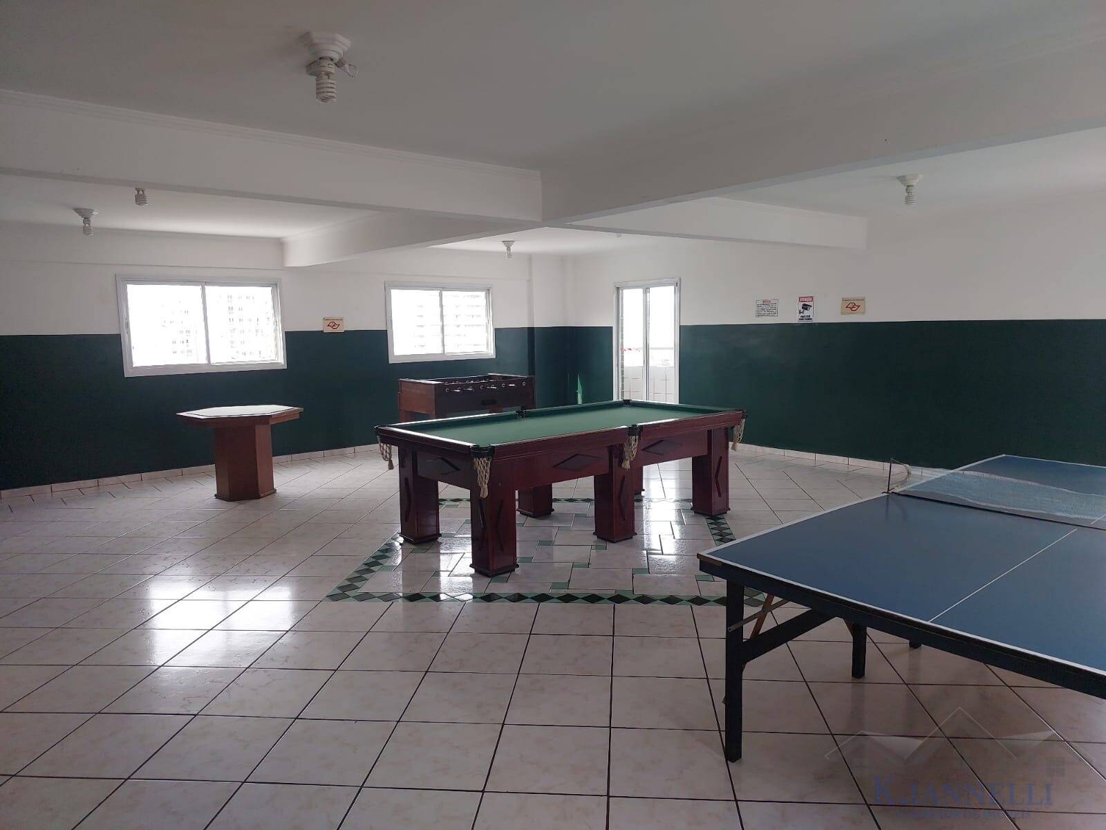 Apartamento para alugar com 1 quarto, 50m² - Foto 21