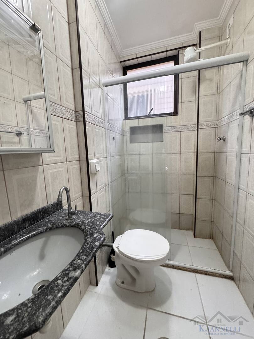 Apartamento para alugar com 3 quartos, 124m² - Foto 12