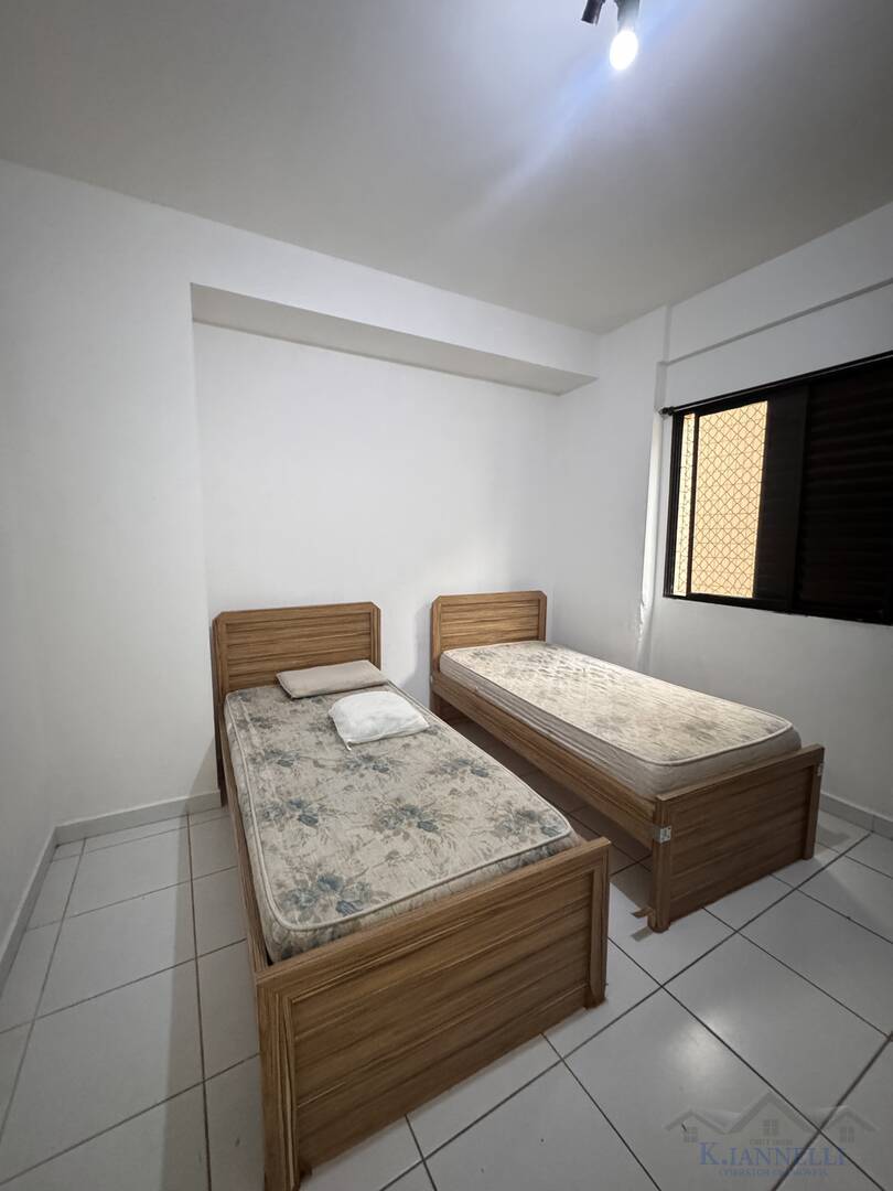 Apartamento para alugar com 3 quartos, 124m² - Foto 15