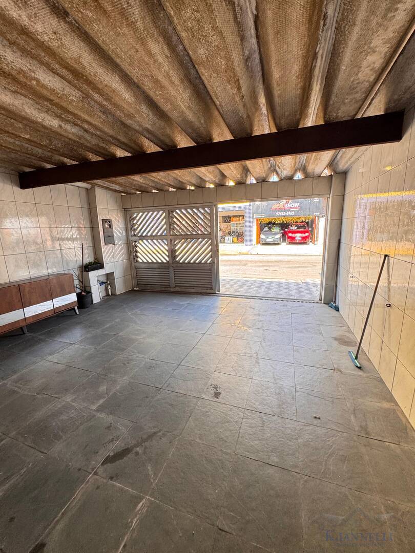 Casa para alugar com 2 quartos, 92m² - Foto 4
