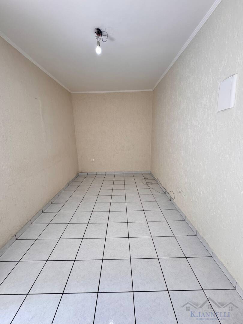 Casa para alugar com 2 quartos, 92m² - Foto 7