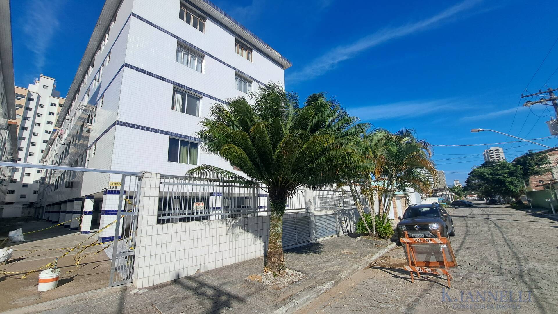 Apartamento com 1 Dorm à Venda – Canto do Forte, Praia Grande
