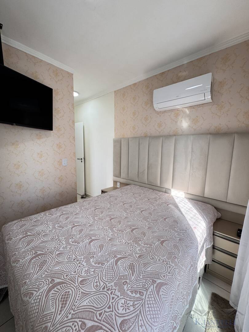 Apartamento, 3 quartos, 100 m² - Foto 2