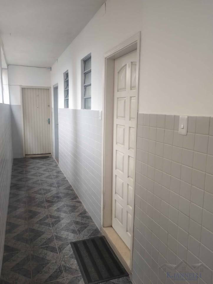 Apartamento, 1 quarto, 29 m² - Foto 2