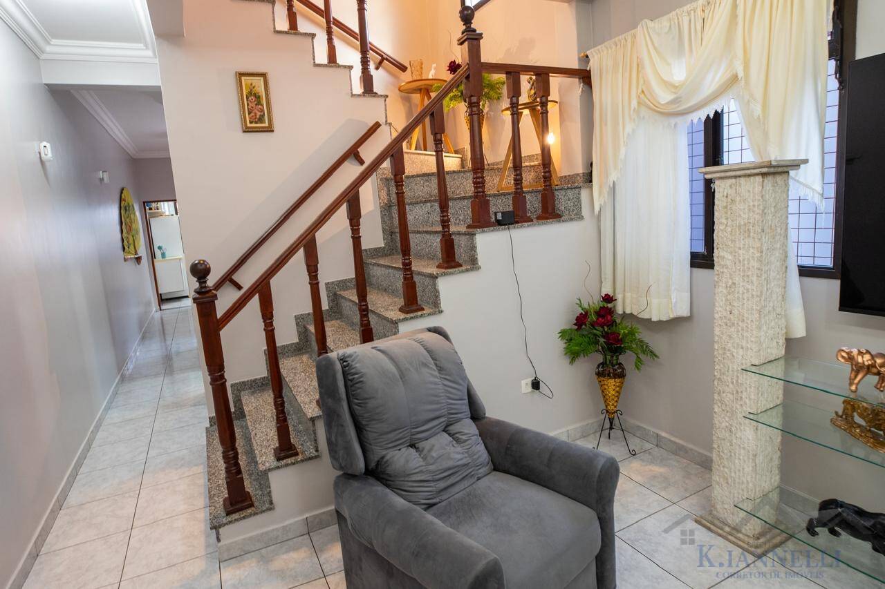 Casa, 3 quartos, 197 m² - Foto 8
