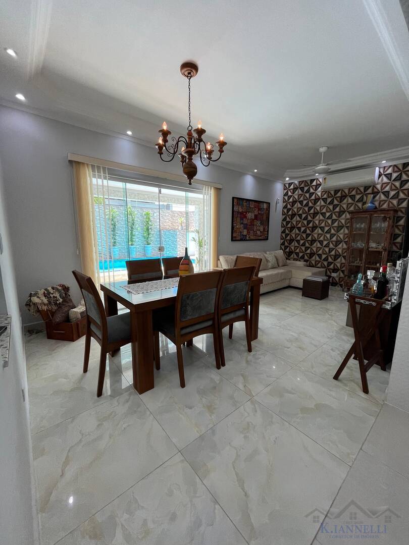 Casa, 3 quartos, 353 m² - Foto 11