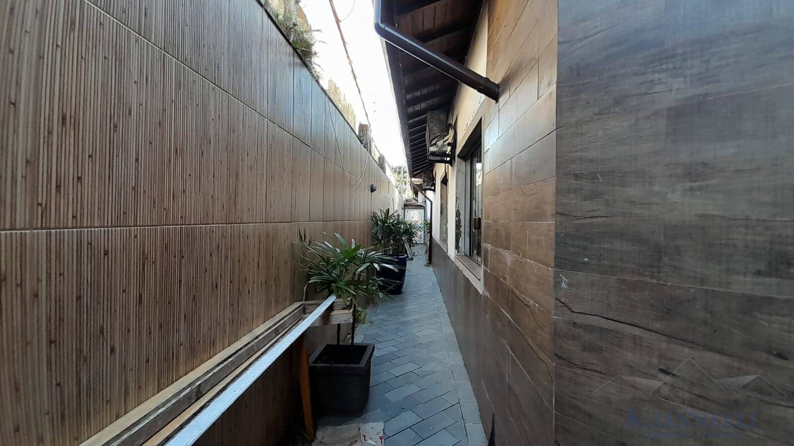 Casa, 3 quartos, 275 m² - Foto 30
