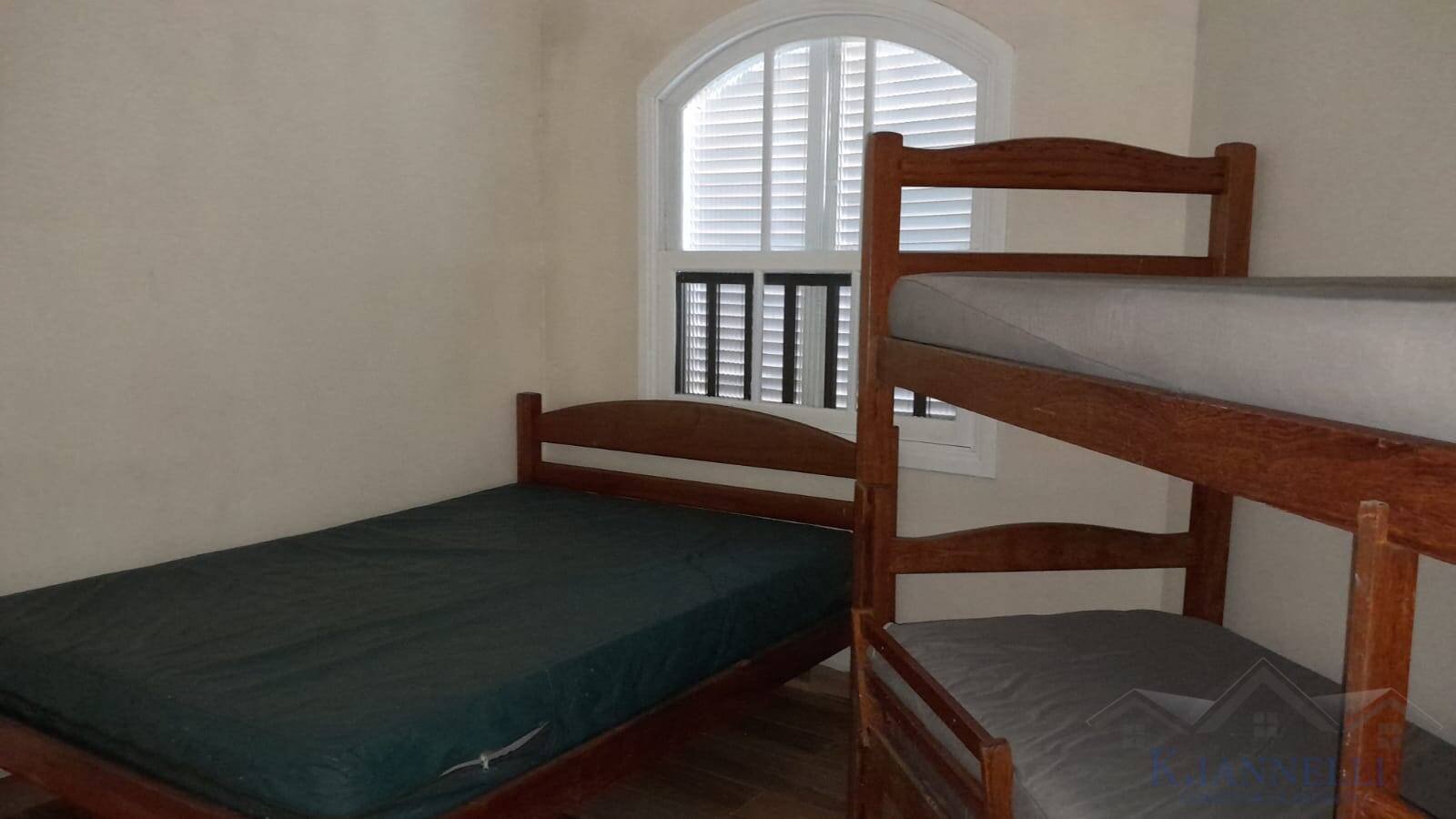 Casa, 3 quartos, 275 m² - Foto 32