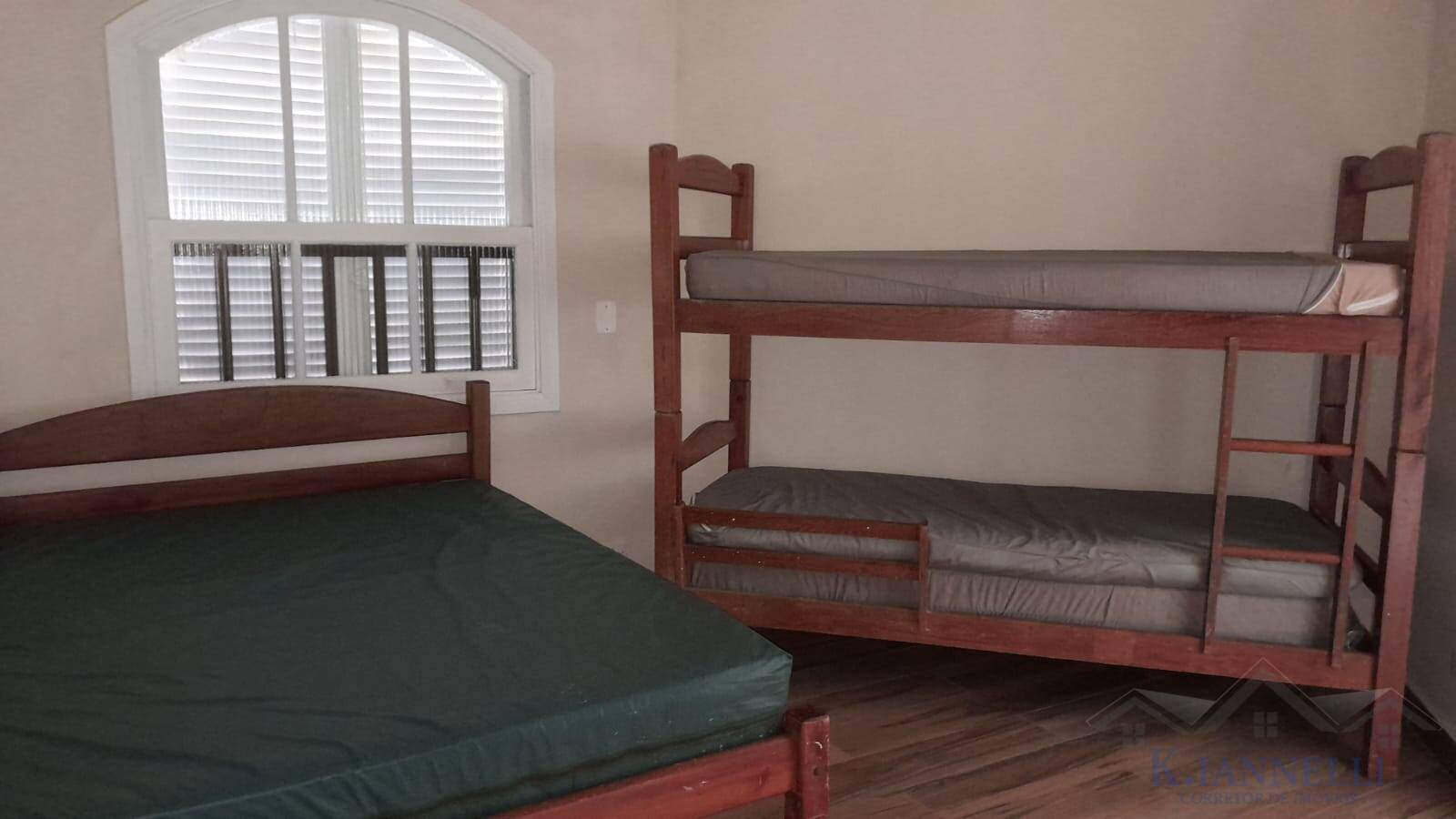 Casa, 3 quartos, 275 m² - Foto 31