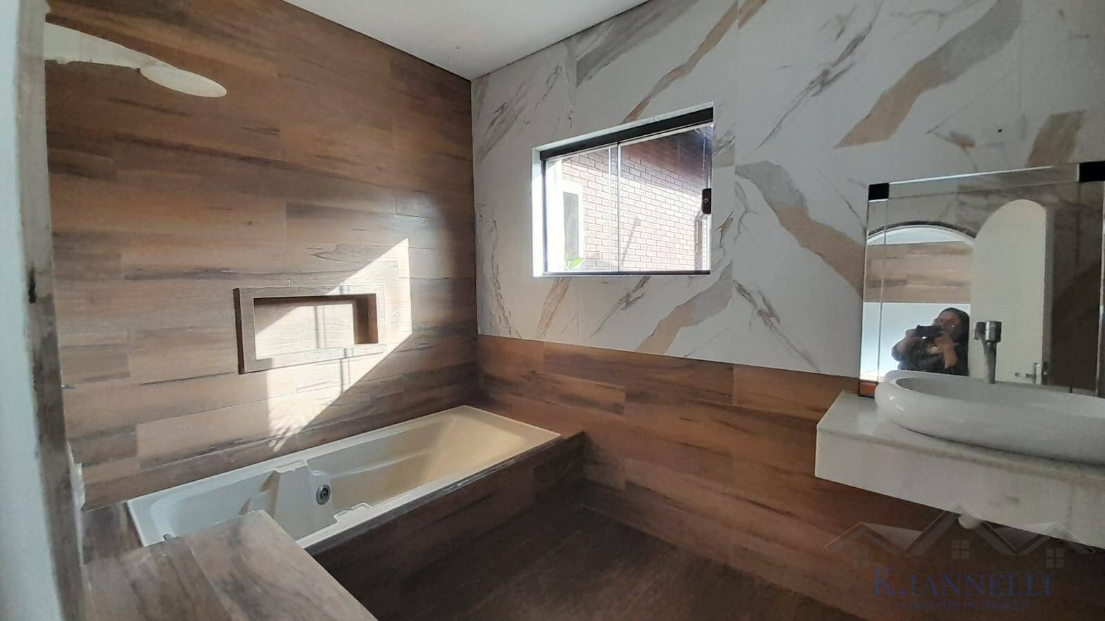 Casa, 3 quartos, 275 m² - Foto 42