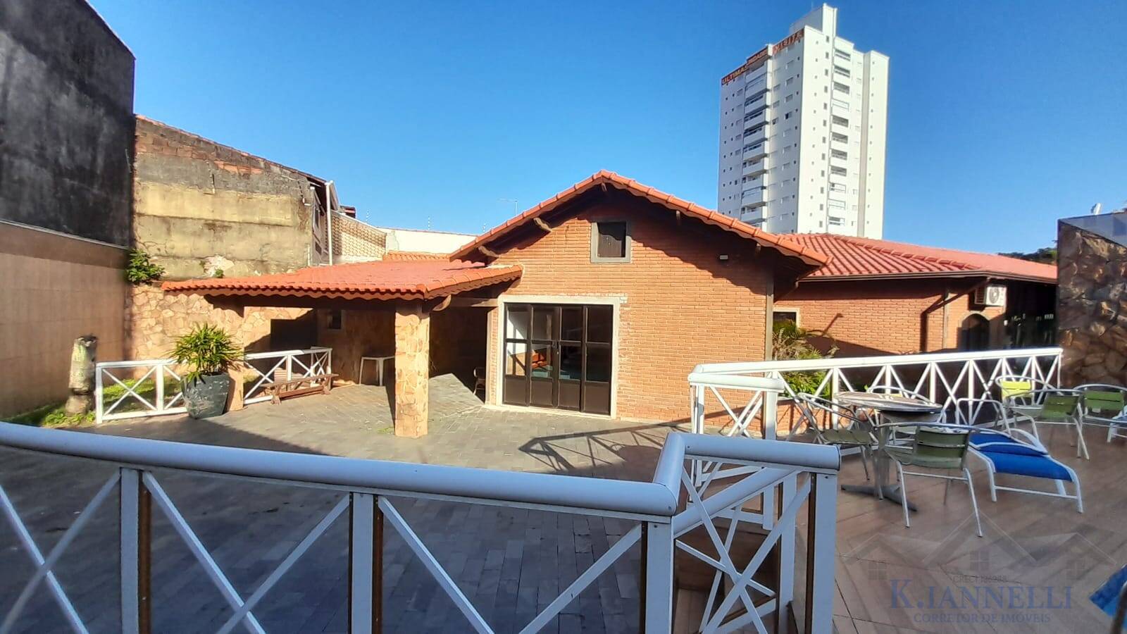 Casa, 3 quartos, 275 m² - Foto 50
