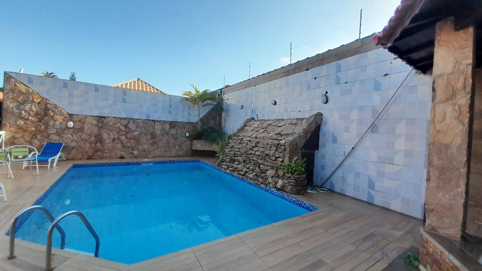 Casa, 3 quartos, 275 m² - Foto 48