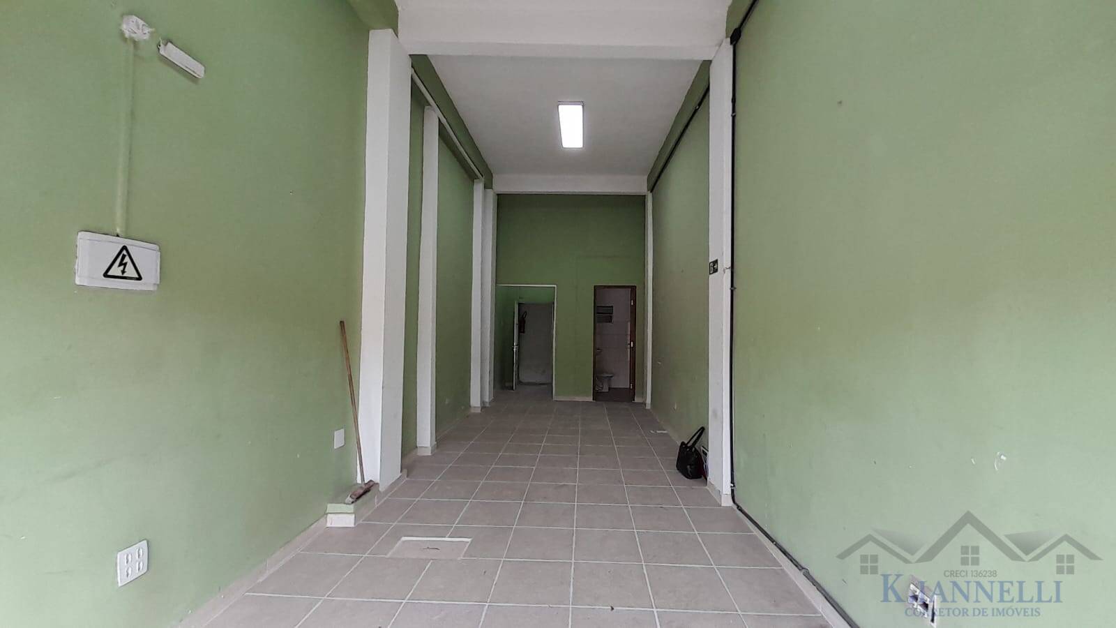 Loja-Salão, 40 m² - Foto 1