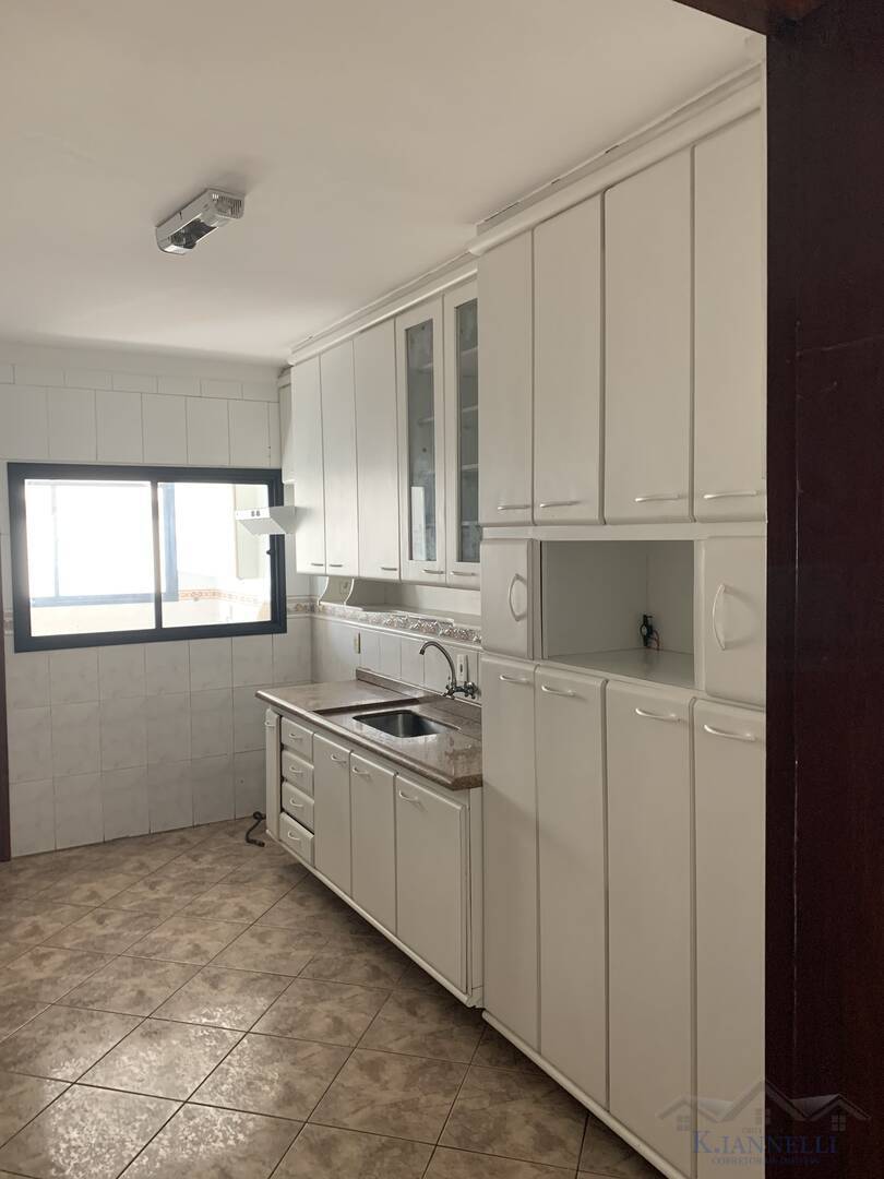 Apartamento, 3 quartos, 172 m² - Foto 3