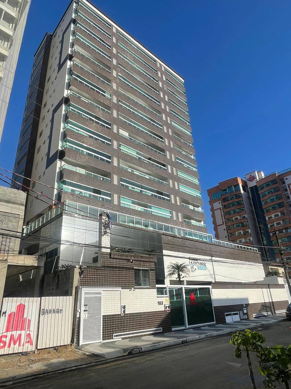 APARTAMENTO À VENDA CANTO DO FORTE  PRAIA GRANDE . SP 1 Dormitório Suíte .