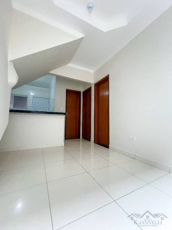 Venda Casa Condomínio com 2 dormitórios, Churrasqueira, 1 vaga, Quietude