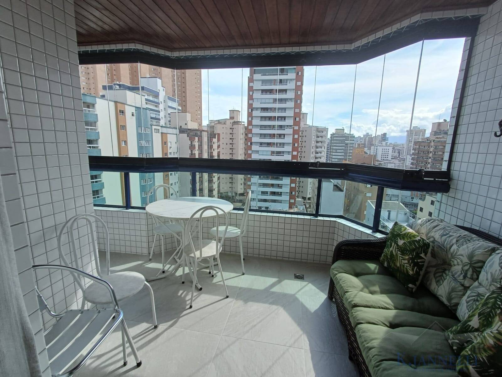 Apartamento, 2 quartos, 93 m² - Foto 1