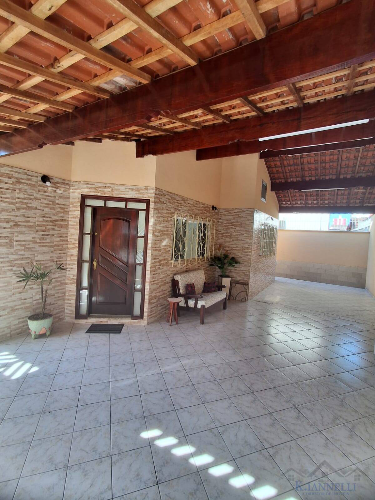 Casa, 2 quartos, 175 m² - Foto 1