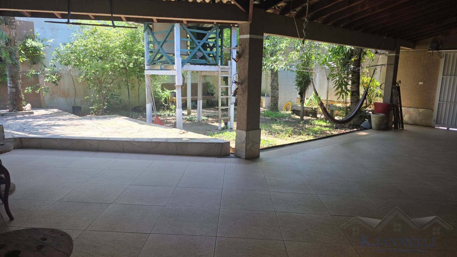 Casa, 3 quartos, 230 m² - Foto 8
