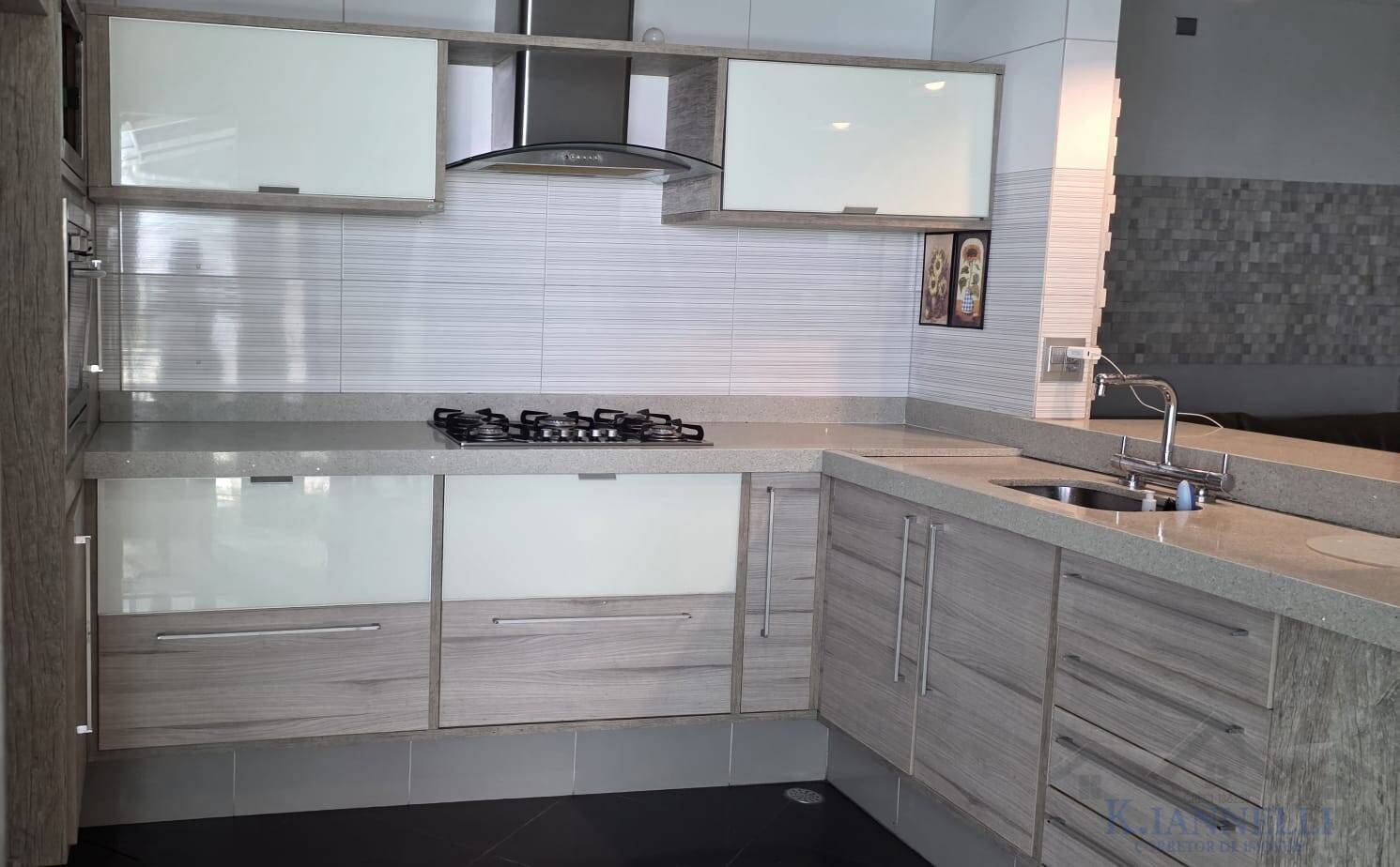 Casa, 3 quartos, 230 m² - Foto 22