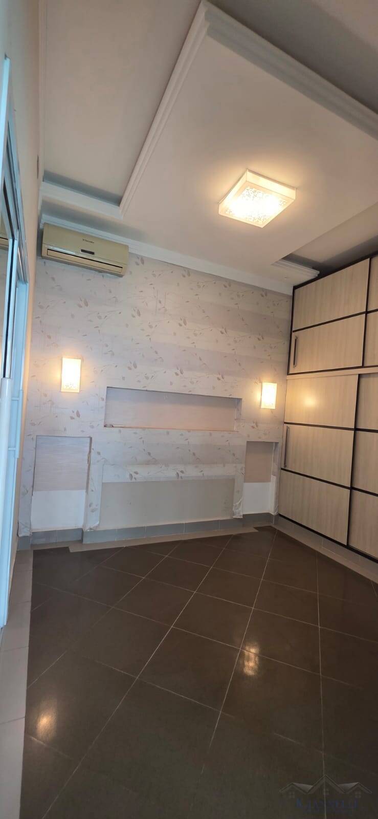 Casa, 3 quartos, 230 m² - Foto 34