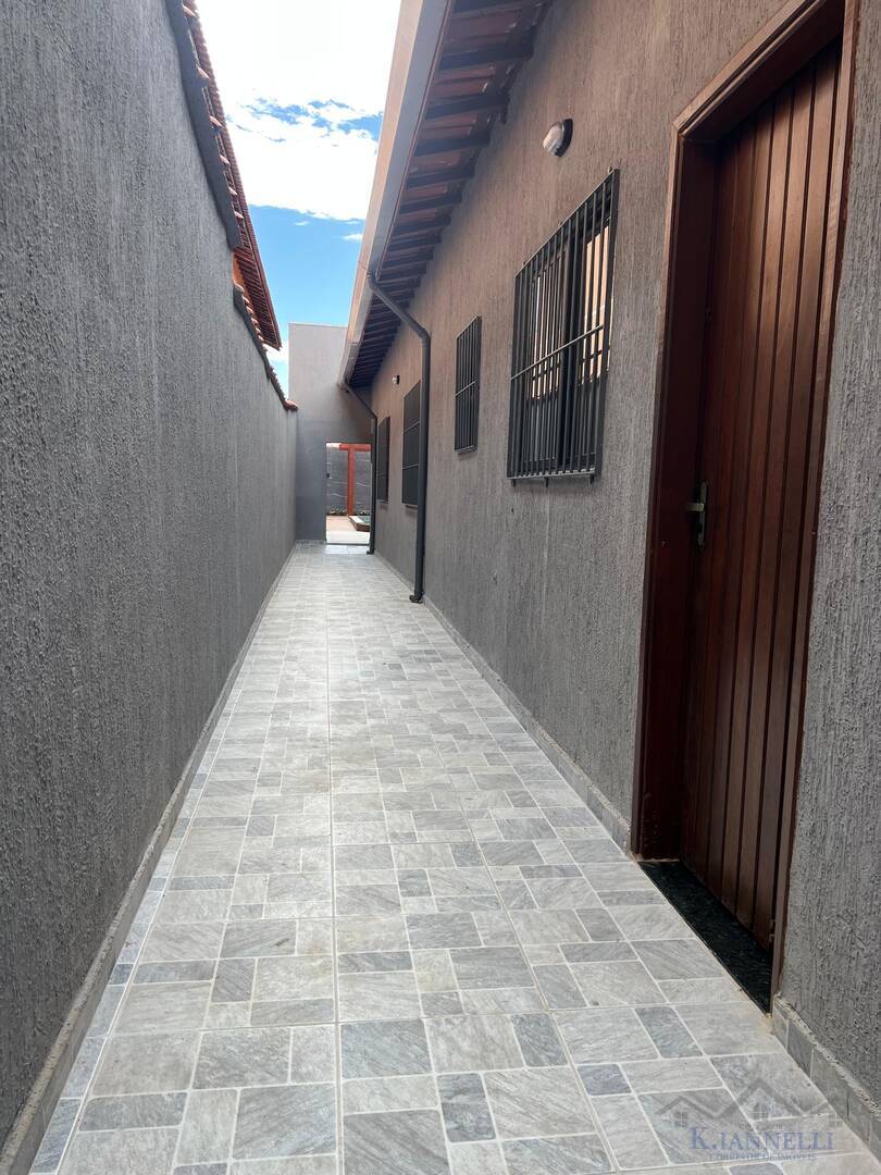 Casa, 1 quarto, 250 m² - Foto 13